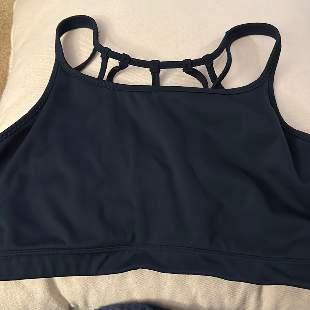Athleta navy sports bra